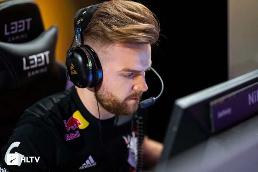 BLG成为首支国际赛事BO5里连续四次战胜韩国战队的LPL战队