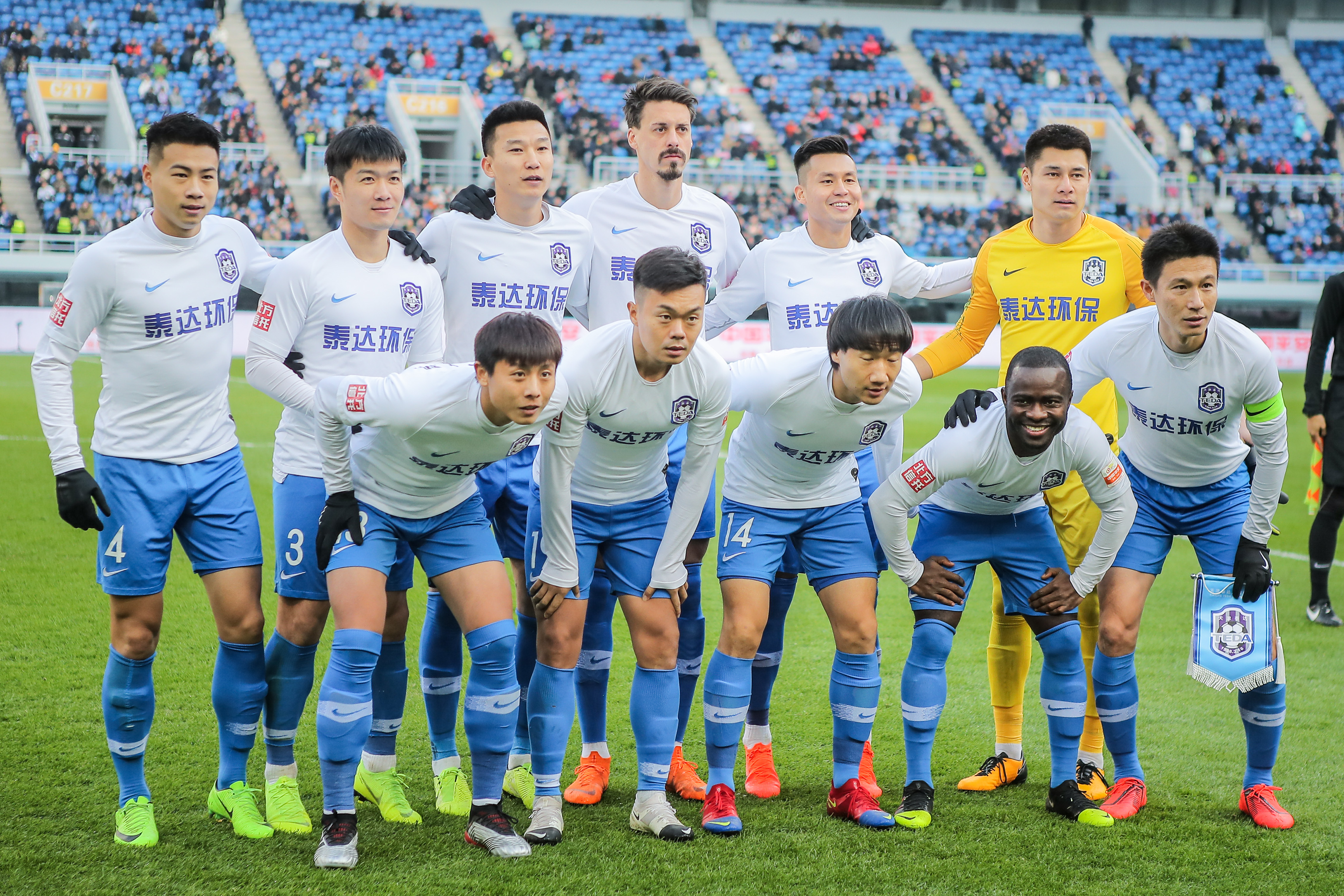 CBA最惨烈一战！山东4人被罚下仍取胜