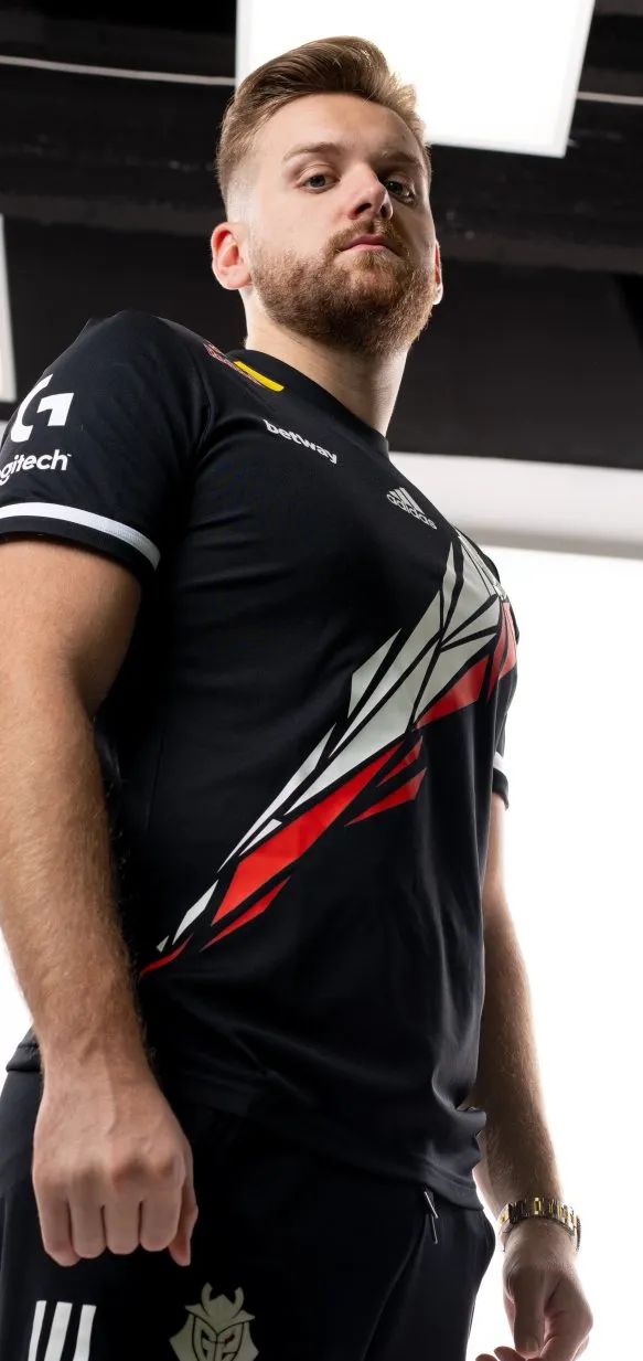 网友总结Scout保证金欠款名单：共计2000万+